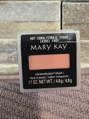 Mary Kay Chromafusion Blush - Hot Coral